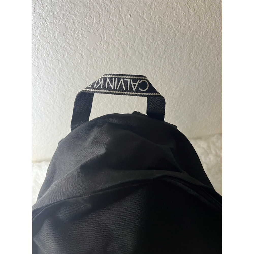 Calvin Klein Jeans Women's Nylon Logo Backpack - Black - Picture 3 of 10